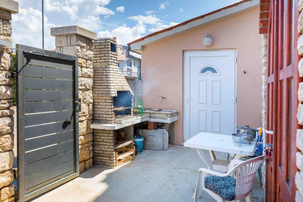 Chianti Apartment Pula Exterior photo